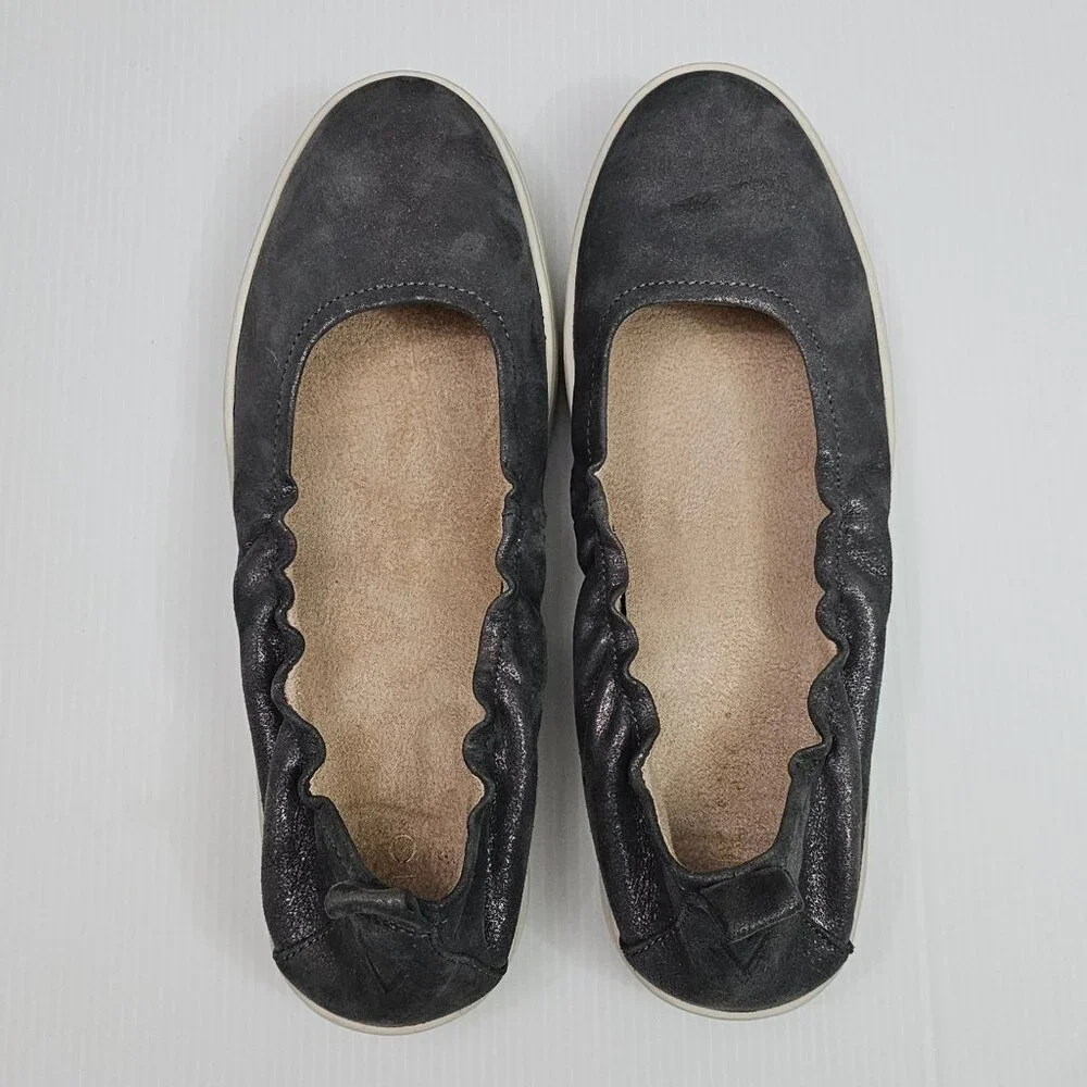 Vionic Uptown Ballet Flat Sneaker Womens 8.5 Metallic Silver Leather Slip On